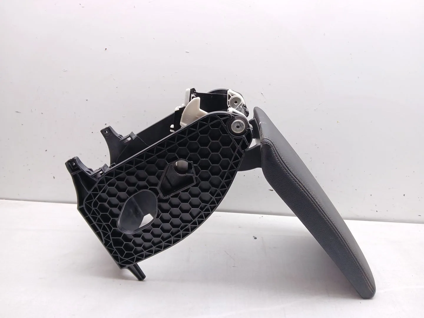 Apoyabrazos Central para Skoda Superb (3V3)