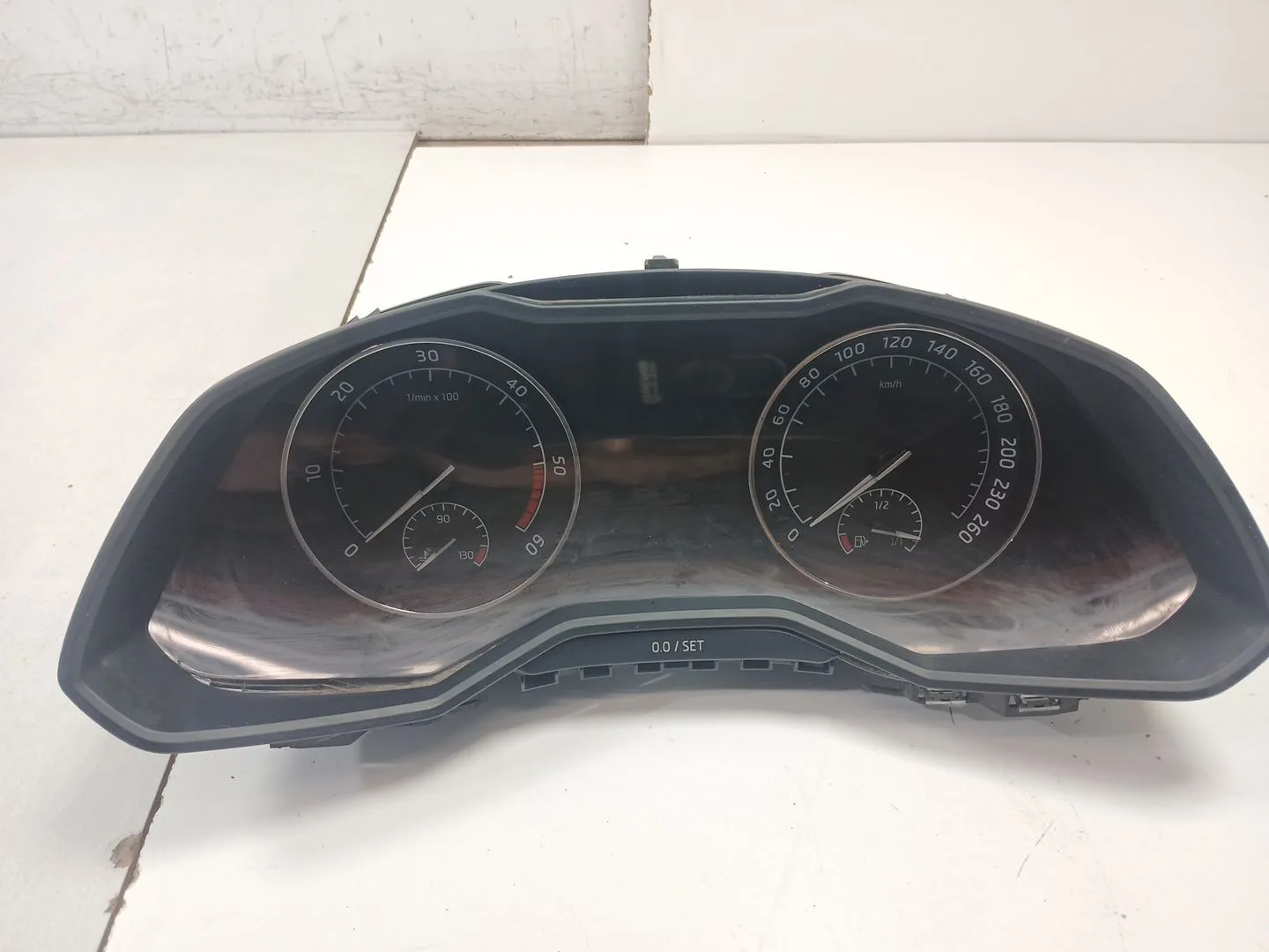 Cuadro Instrumentos para Skoda Superb (3V3)