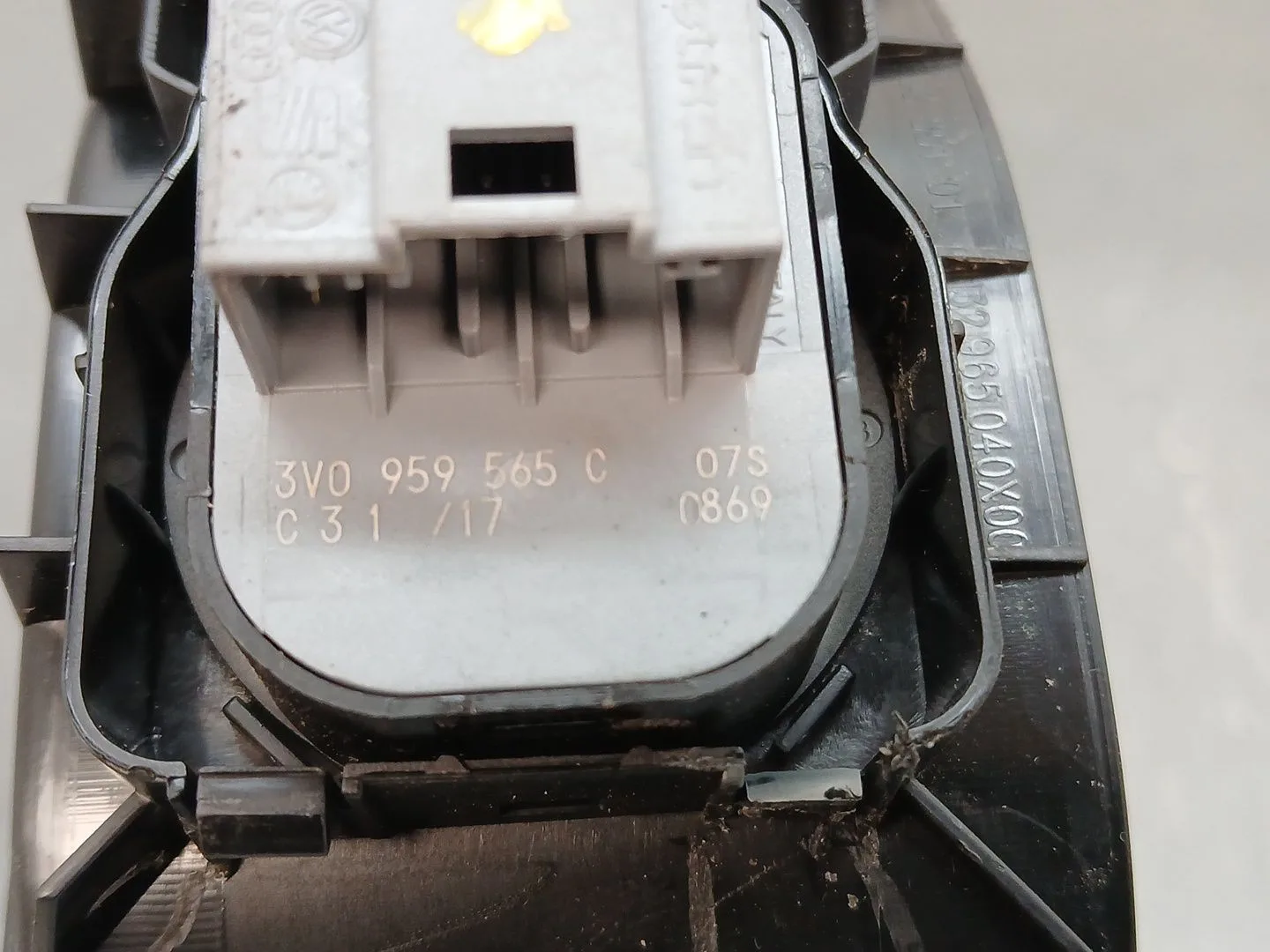 Mando Elevalunas Delantero Izquierdo para Skoda Superb (3V3)