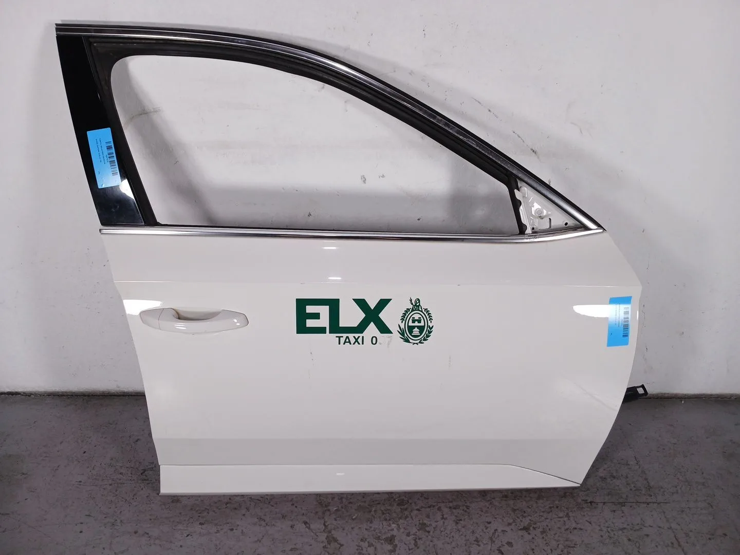 Puerta Delantera Derecha para Skoda Superb (3V3)