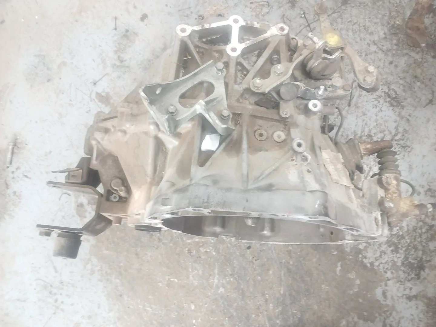 Caja Cambios para Toyota Avensis Touring Sports