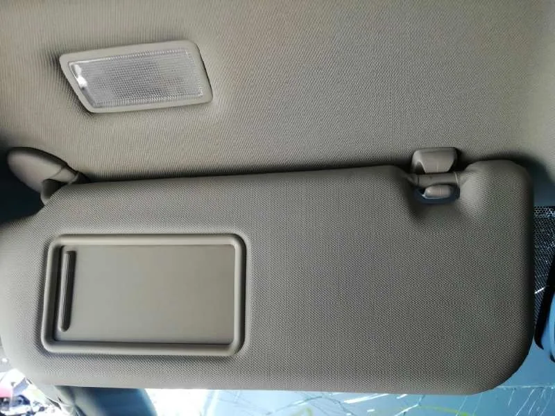 Parasol Izquierdo para Toyota Avensis Touring Sports