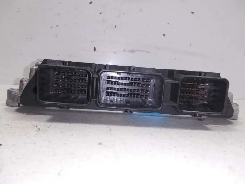 Centralita Motor Uce para Citroën C4 Berlina