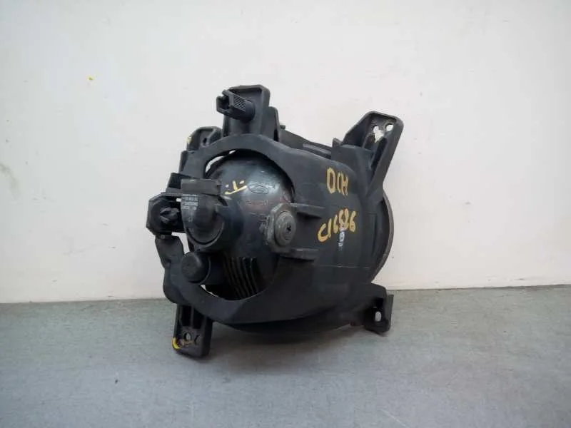 Faro Antiniebla Derecho para Hyundai Santa Fe (Bm)