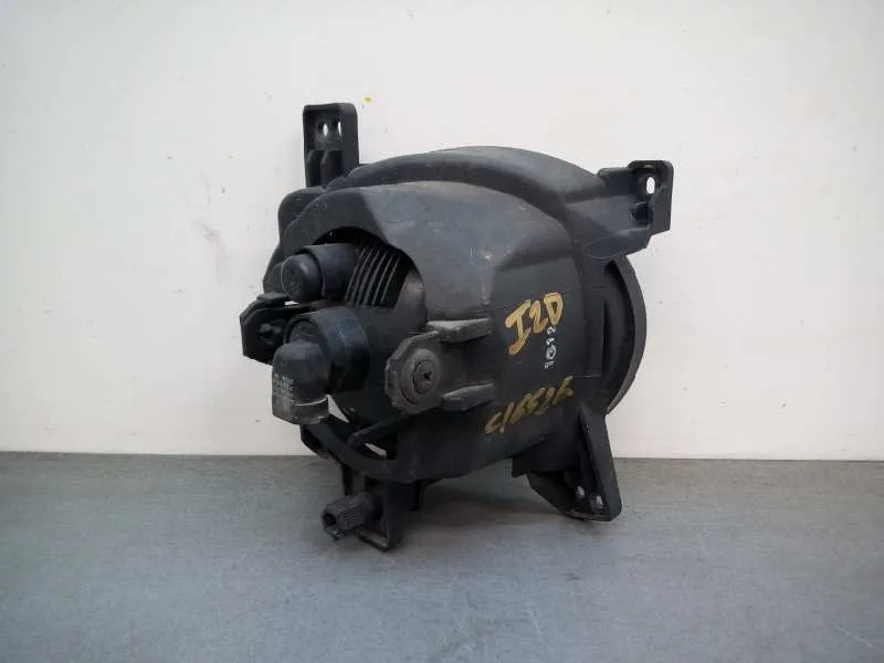 Faro Antiniebla Izquierdo para Hyundai Santa Fe (Bm)