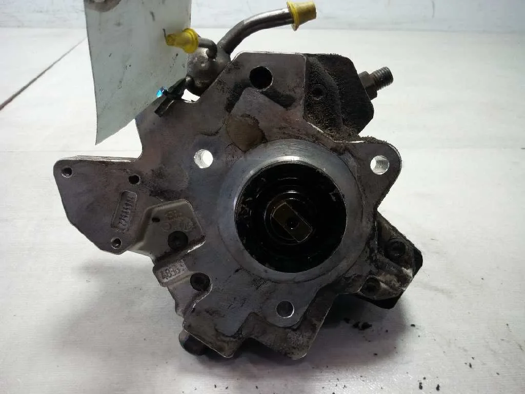 Bomba Inyeccion para Kia Carens (Un)