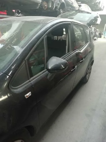 Puerta Delantera Izquierda para Opel Meriva B
