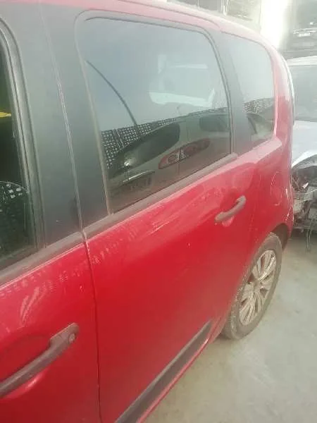 Puerta Trasera Izquierda para Citroën C3 Picasso
