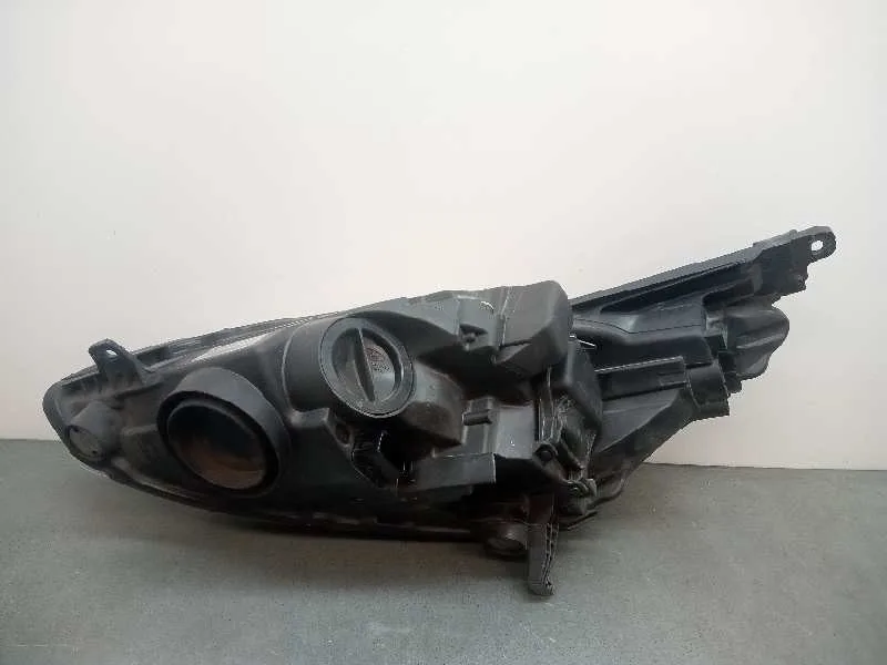 Faro Derecho para Ford C-Max