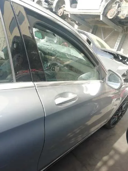 Puerta Delantera Derecha para Mercedes-Benz Clase C W205 C200 Bluetec