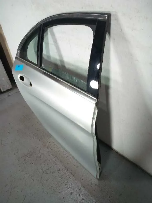 Puerta Trasera Derecha para Mercedes-Benz Clase C W205 C200 Bluetec