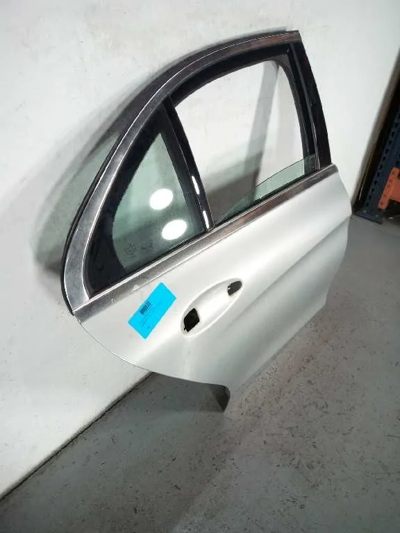 Puerta Trasera Derecha para Mercedes-Benz Clase C W205 C200 Bluetec