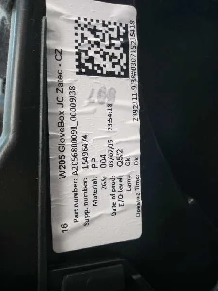 Guantera para Mercedes-Benz Clase C W205 C200 Bluetec