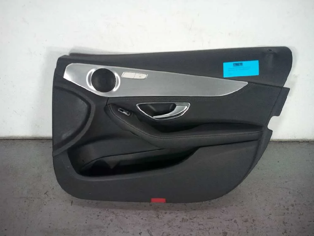 Guarnecido Puerta Delantera Derecha para Mercedes-Benz Clase C W205 C200 Bluetec