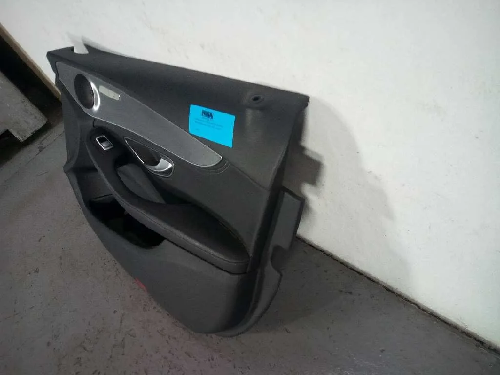 Guarnecido Puerta Delantera Derecha para Mercedes-Benz Clase C W205 C200 Bluetec