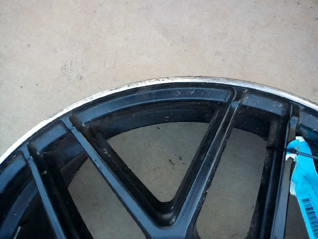 Llanta para Mercedes-Benz Clase C W205 C200 Bluetec