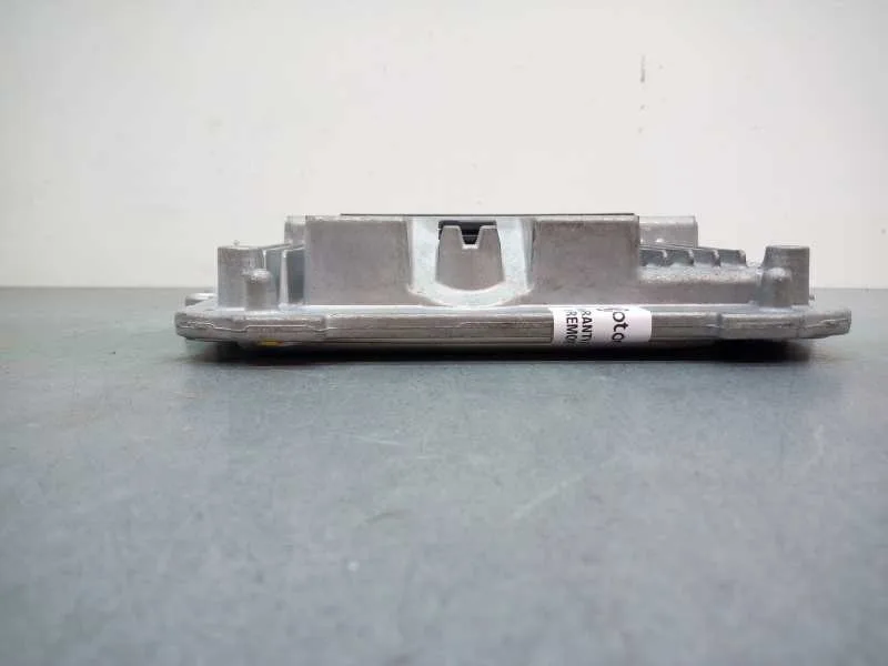 Centralita Motor Uce para Ford Focus Berlina (Cap)