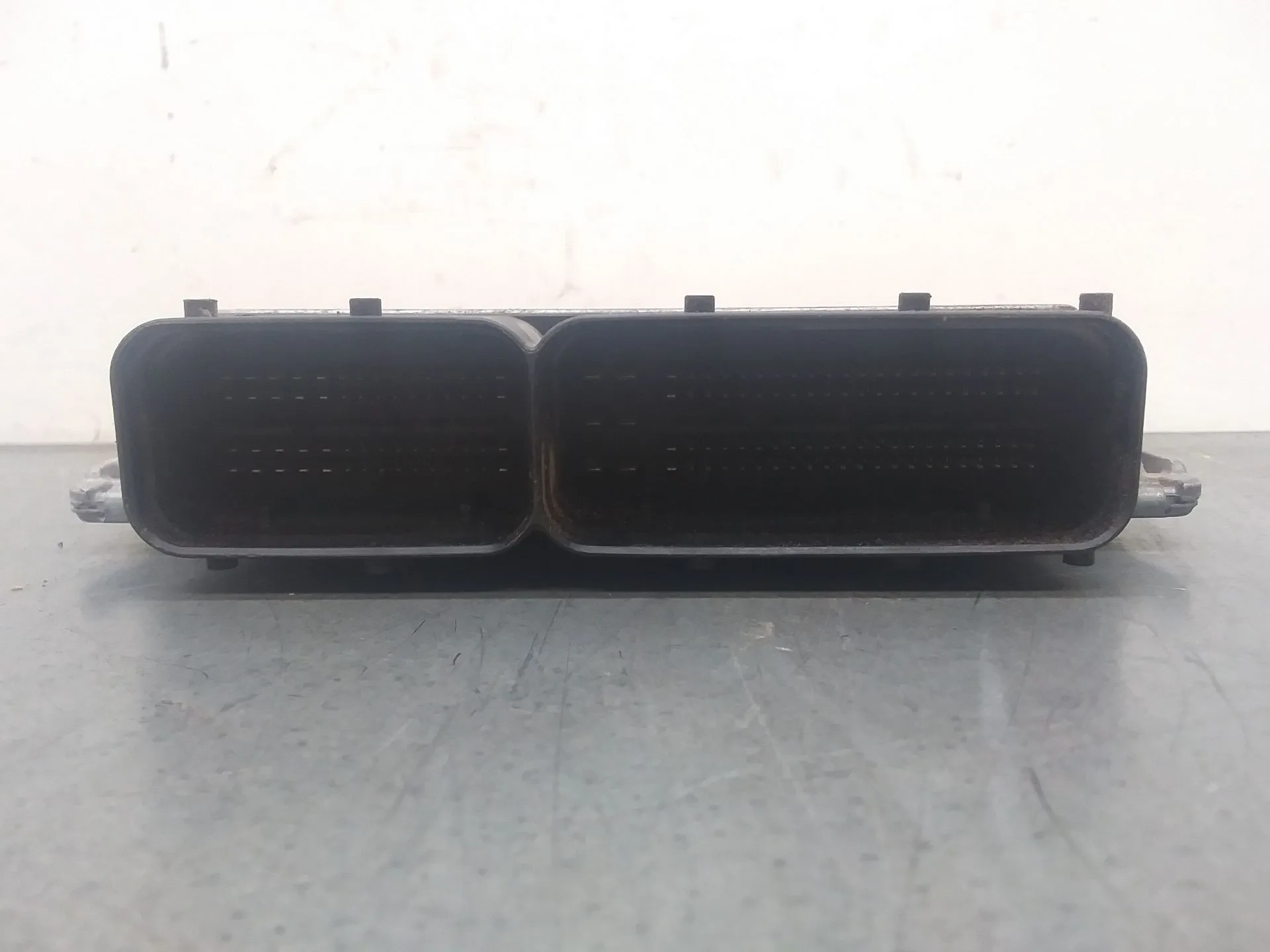 Centralita Motor Uce para Seat Ibiza (6J5)