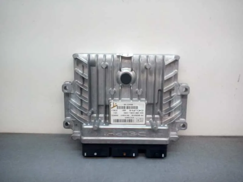 Centralita Motor Uce para Peugeot 407