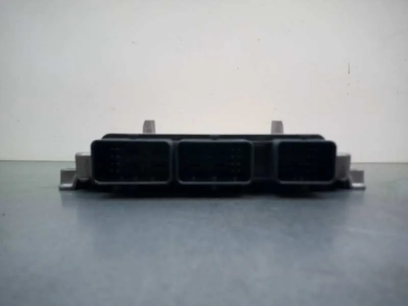 Centralita Motor Uce para Peugeot 407