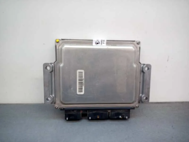 Centralita Motor Uce para Peugeot 407