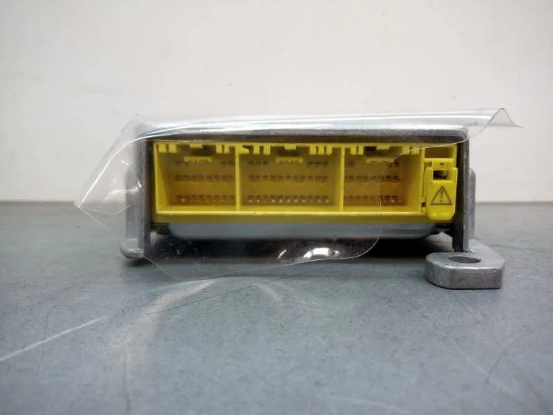 Centralita Airbag para Toyota Avensis Berlina (T25)