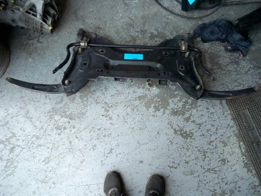 Puente Delantero para Peugeot 307 (S1)