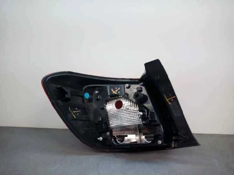Piloto Trasero Derecho para Dacia Logan Ii