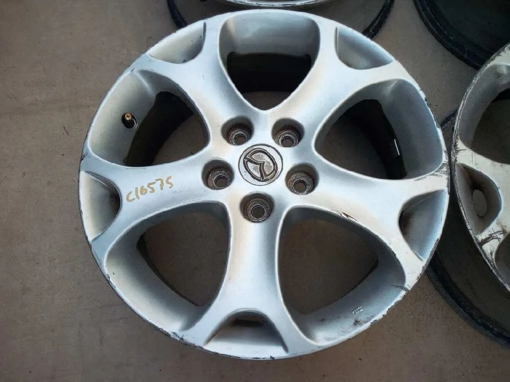 Juego Llantas para Mazda 5 Berl. (Cr)
