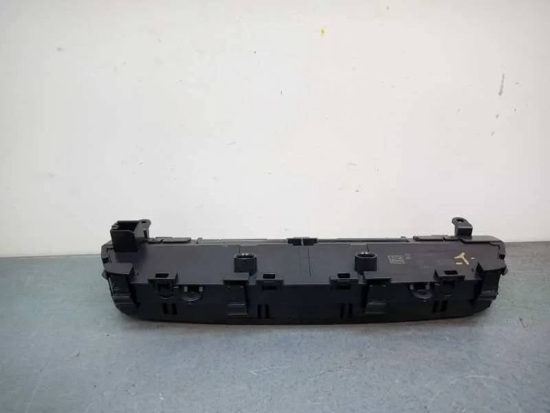 Mando Multifuncion para Mercedes-Benz Clase C W205 C200 Bluetec