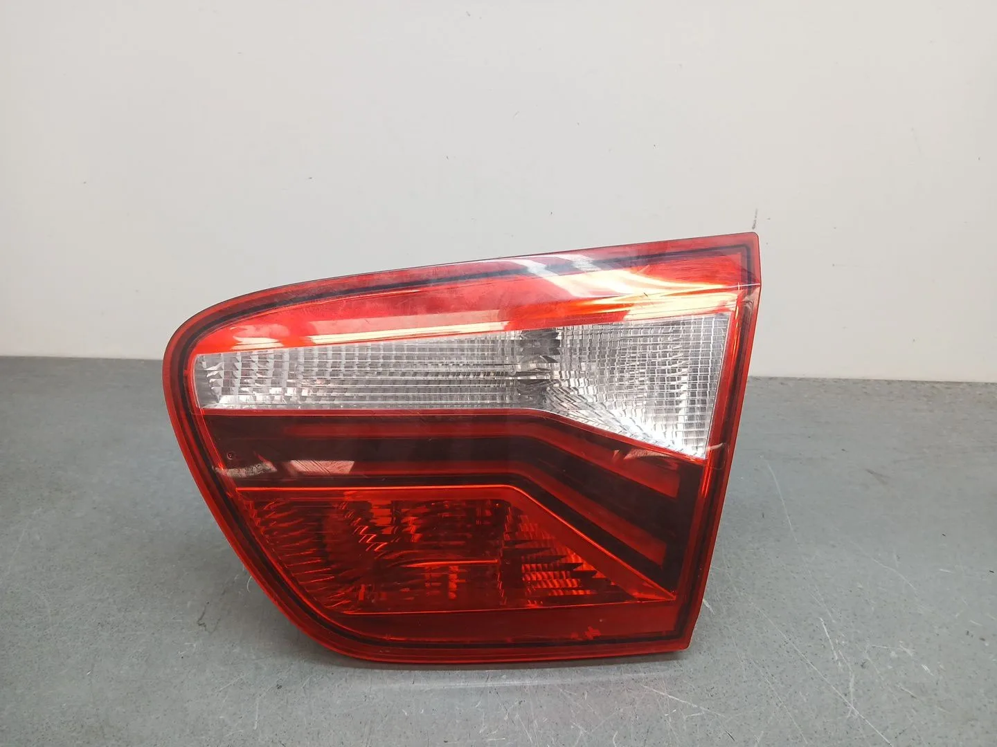 Piloto Trasero Derecho Interior para Seat Ibiza St (6J8)