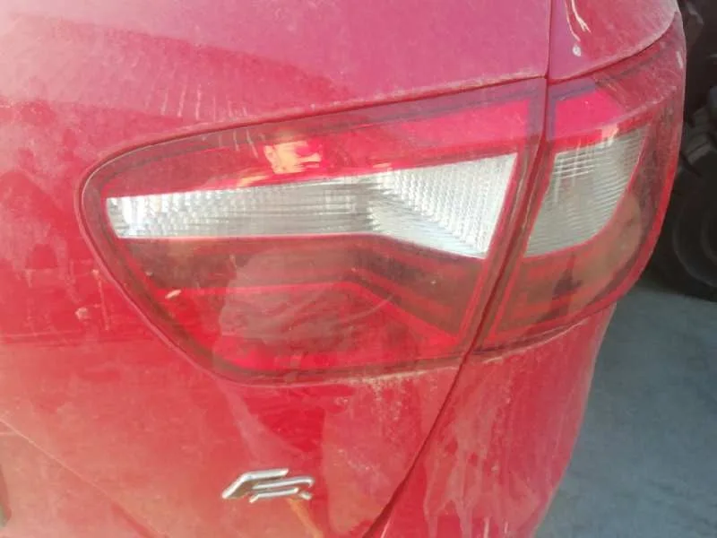 Piloto Trasero Derecho Interior para Seat Ibiza St (6J8)