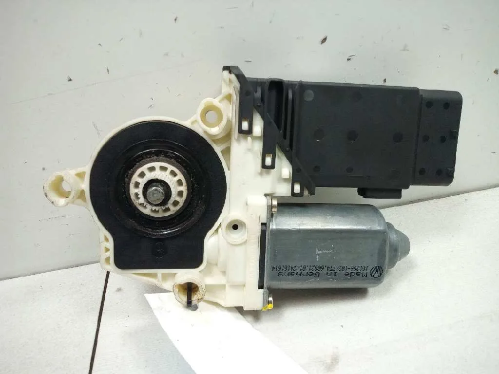 Motor Elevalunas Delantero Derecho para Seat Leon (1M1)