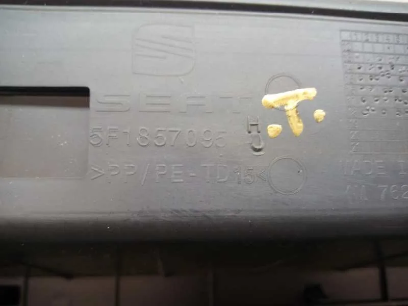 Guantera para Seat Leon St (5F8)