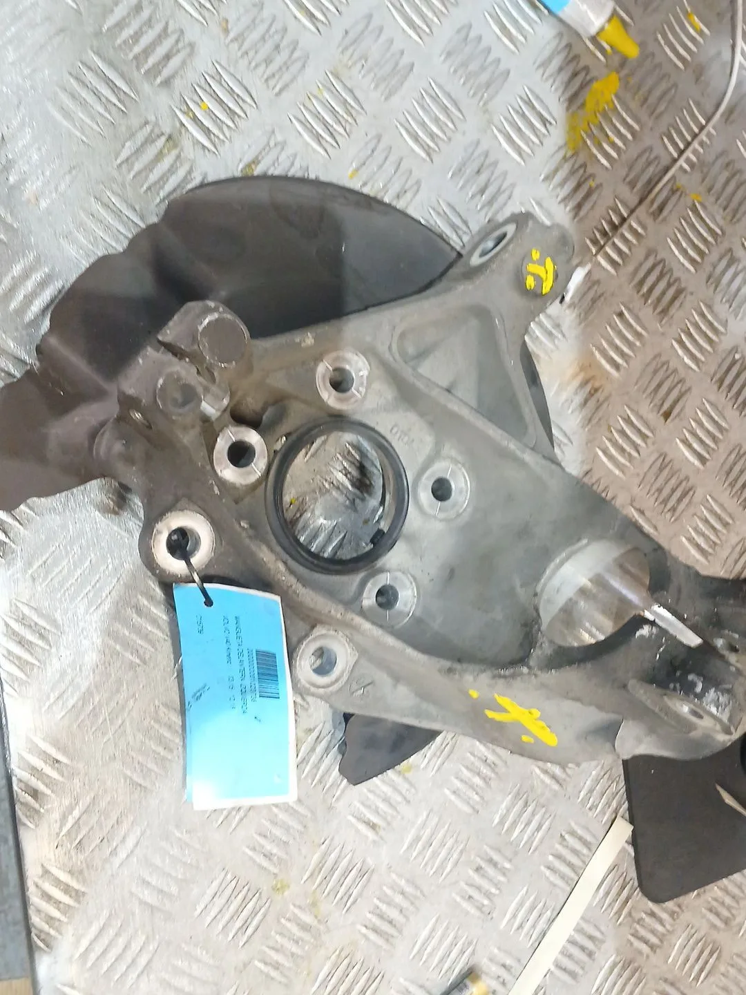 Mangueta Delantera Izquierda para Volvo V40