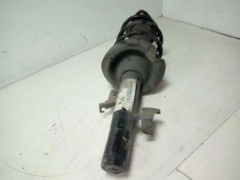 Amortiguador Delantero Derecho para Volvo V40
