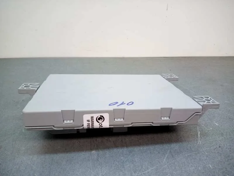 Modulo Electronico para Mercedes-Benz Clase C W205 C200 Bluetec