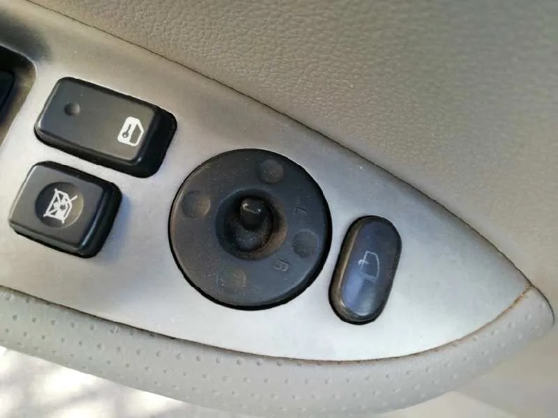Retrovisor Izquierdo para Kia Carens (Un)
