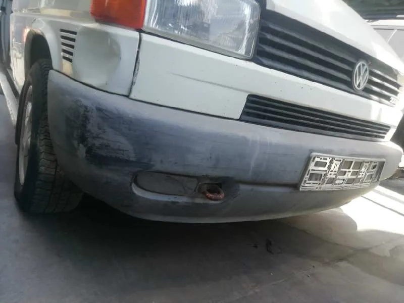 Paragolpes Delantero para Volkswagen T4 Transporter/Furgoneta (Mod. 1991)