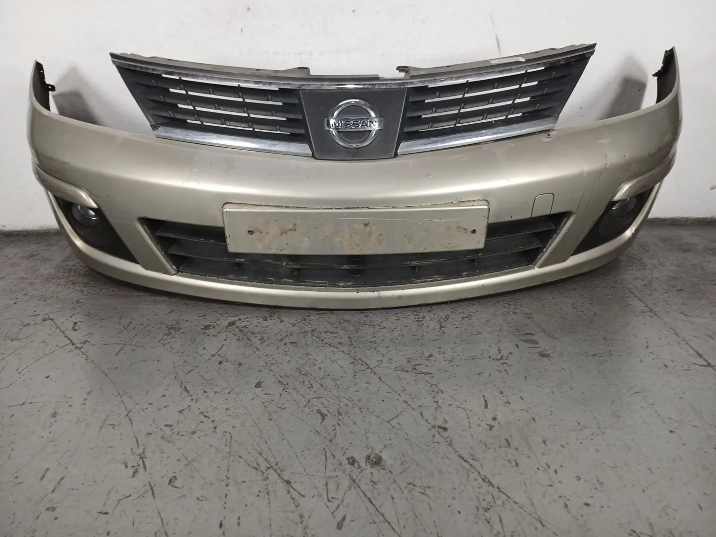 Paragolpes Delantero para Nissan Tiida (C11X/Sc11X)