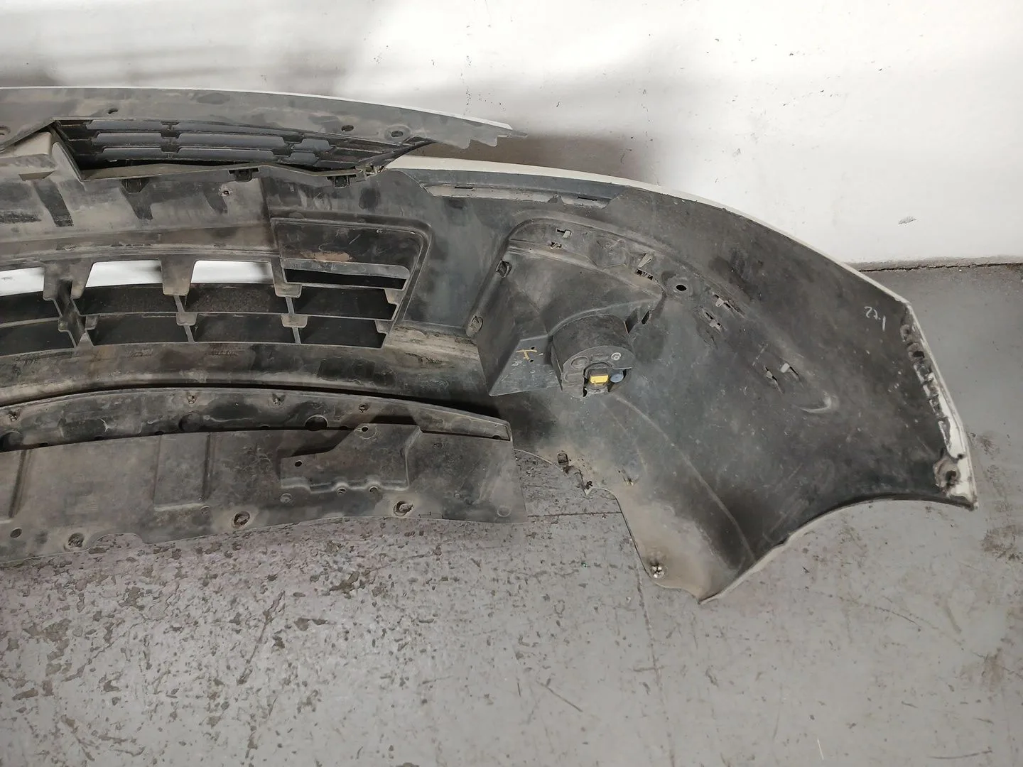 Paragolpes Delantero para Nissan Tiida (C11X/Sc11X)
