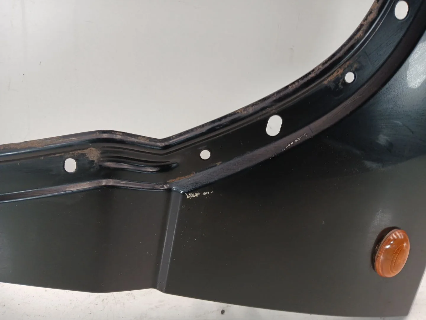 Aleta Delantera Izquierda para Jeep Cherokee (Kj)