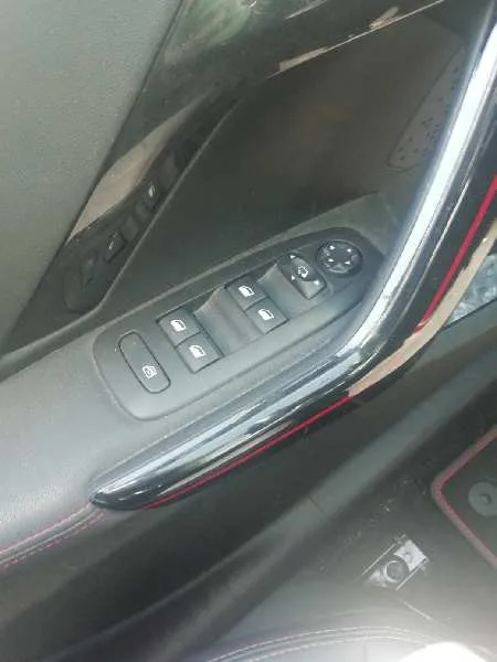 Mando Elevalunas Delantero Izquierdo para Peugeot 2008 (--.2013->)