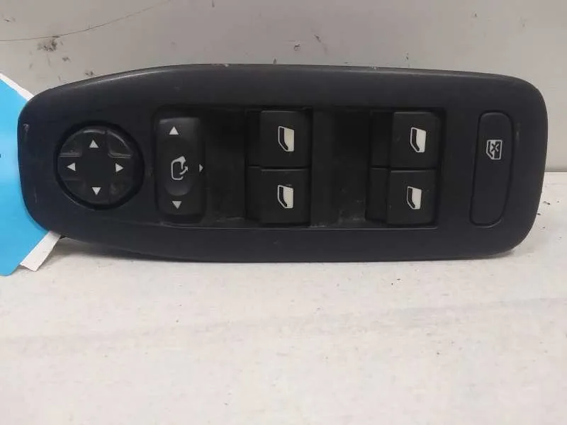 Mando Elevalunas Delantero Izquierdo para Peugeot 2008 (--.2013->)