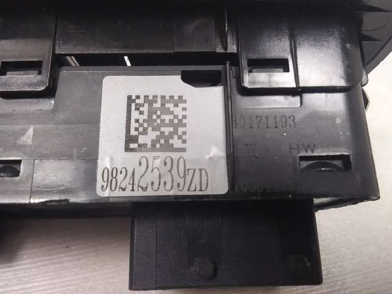 Mando Elevalunas Delantero Izquierdo para Peugeot 2008 (--.2013->)