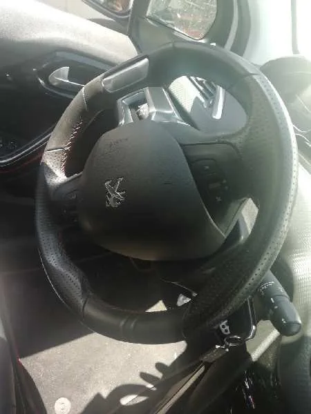 Volante para Peugeot 2008 (--.2013->)