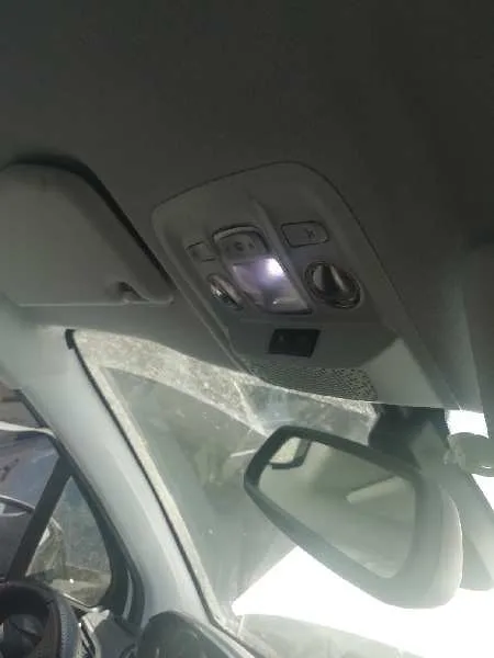 Luz Interior para Peugeot 2008 (--.2013->)