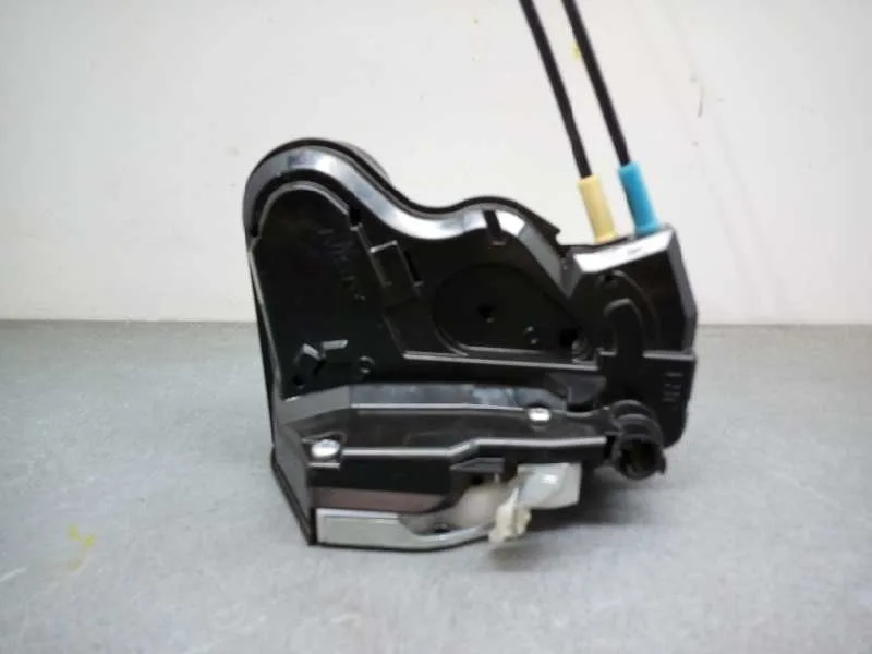 Cerradura Puerta Trasera Derecha para Suzuki Swift (Az)