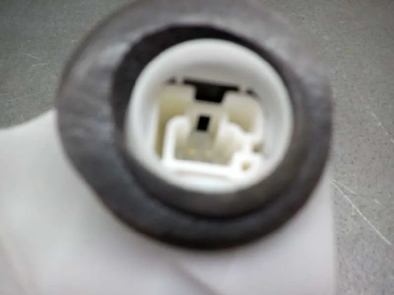 Cerradura Puerta Trasera Derecha para Suzuki Swift (Az)