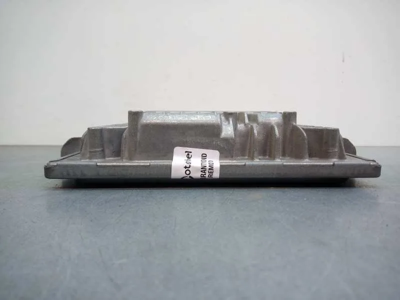 Centralita Motor Uce para Renault Megane Ii Berlina 5P